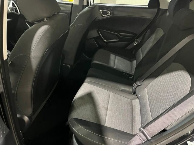 
 2021 Kia Soul S full									