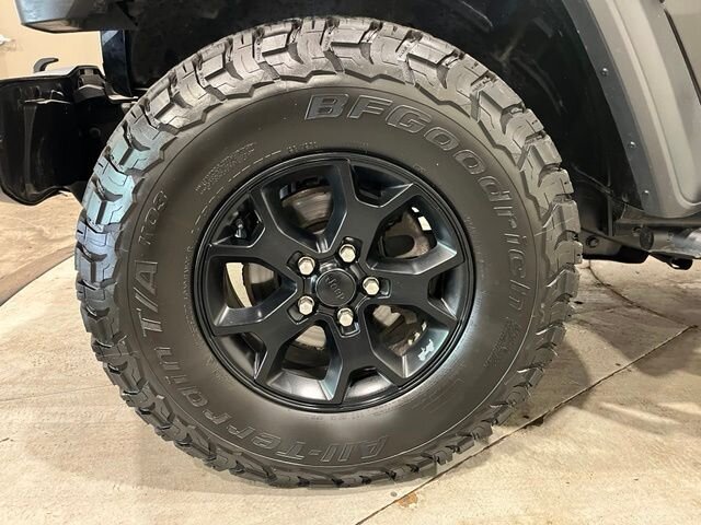 
 2021 Jeep Wrangler Unlimited Willys full									