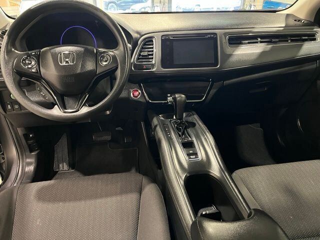 
 2017 Honda HR-V EX full									