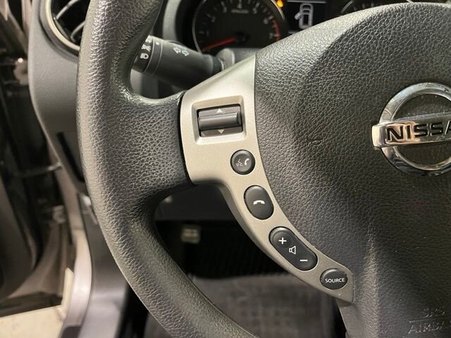 
 2015 Nissan Rogue Select S full									