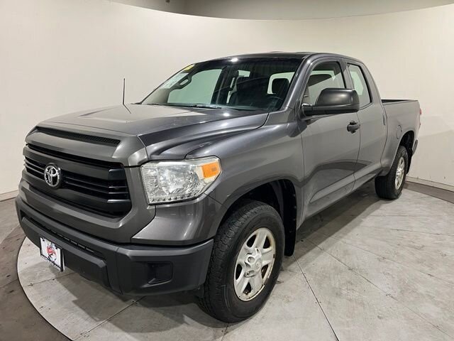 
 2015 Toyota Tundra SR full									