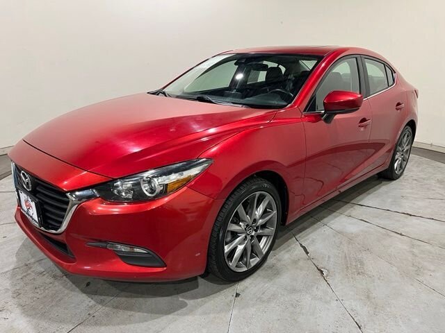 
 2018 Mazda Mazda3 Touring full									