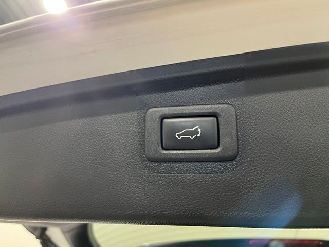 
 2015 Subaru Outback 2.5i Limited full									