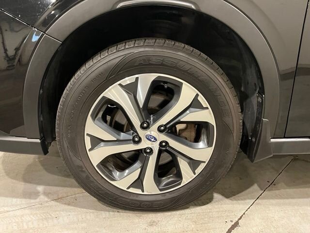 
 2020 Subaru Outback Limited full									
