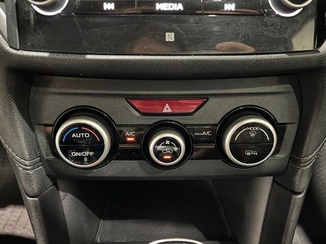 
 2020 Subaru Impreza Limited full									