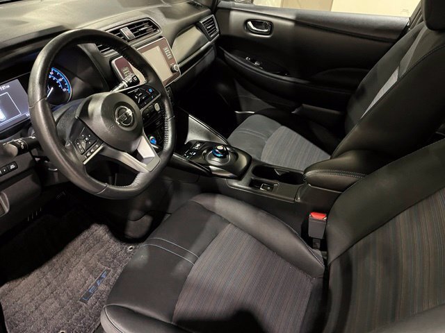 
 2022 Nissan LEAF SV Plus full									