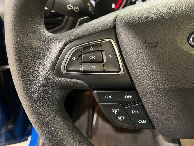 
 2017 Ford Escape SE full									