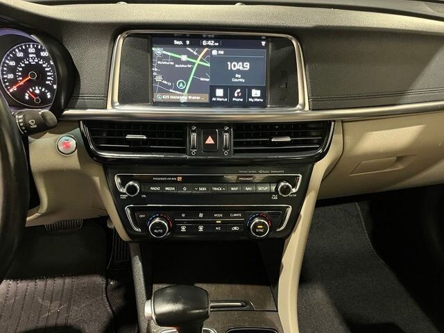 
 2018 Kia Optima EX full									