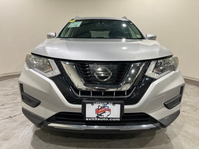 
 2017 Nissan Rogue SV full									