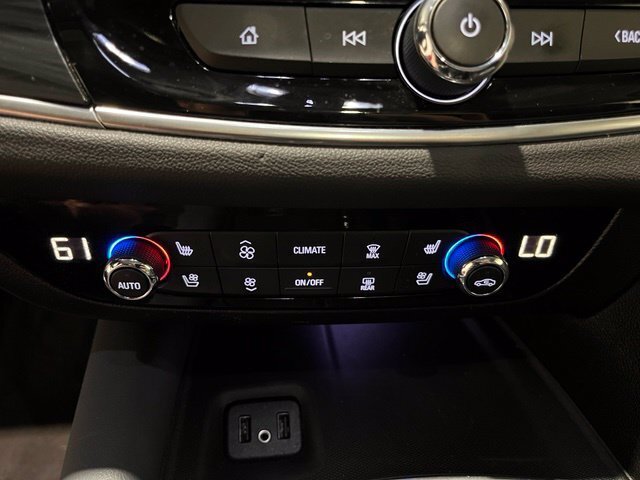 
 2018 Buick Enclave Premium Group full									