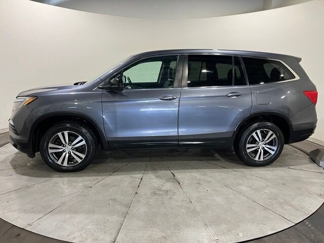 
 2016 Honda Pilot EX-L full									