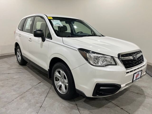 
 2017 Subaru Forester 2.5i full									