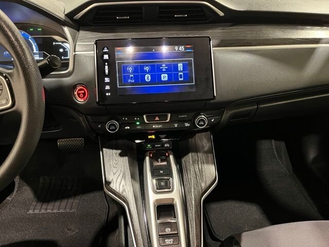 
 2018 Honda Clarity Plug-In Hybrid Base full									
