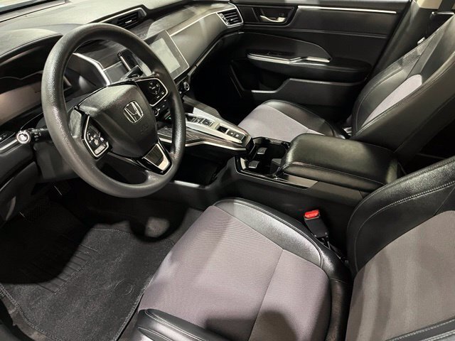 
 2018 Honda Clarity Plug-In Hybrid Base full									
