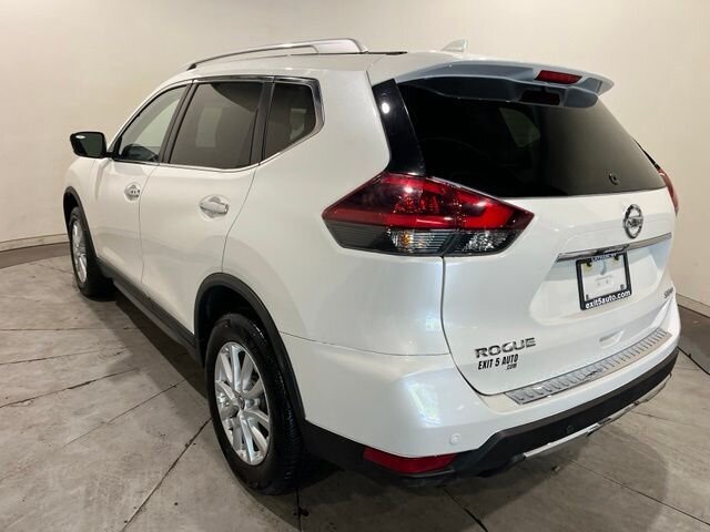 
 2019 Nissan Rogue SV full									