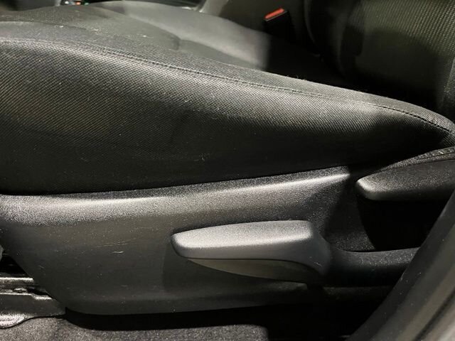 
 2017 Toyota RAV4 LE full									