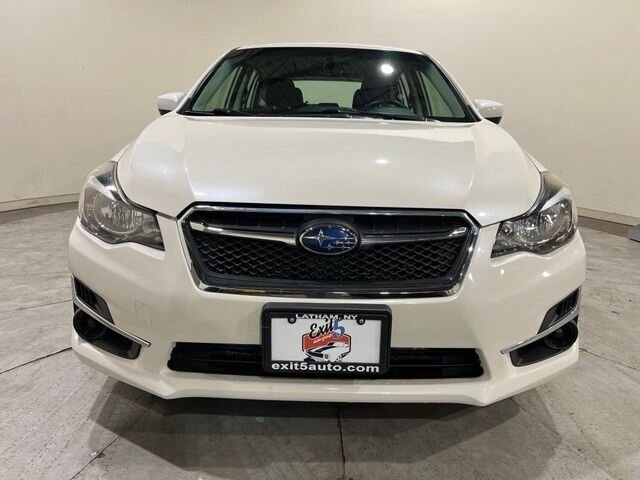 
 2016 Subaru Impreza 2.0i Premium full									