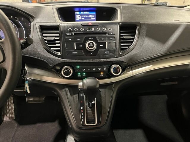 
 2016 Honda CR-V LX full									