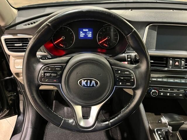 
 2018 Kia Optima EX full									