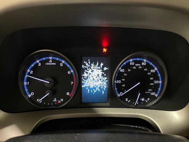 
 2017 Toyota RAV4 LE full									