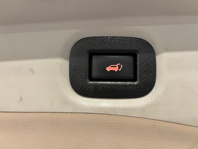
 2019 Nissan Rogue SV full									