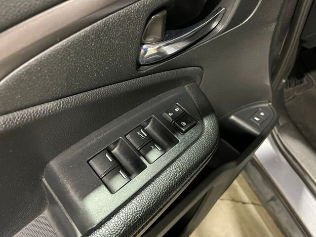 
 2016 Honda Pilot EX-L full									