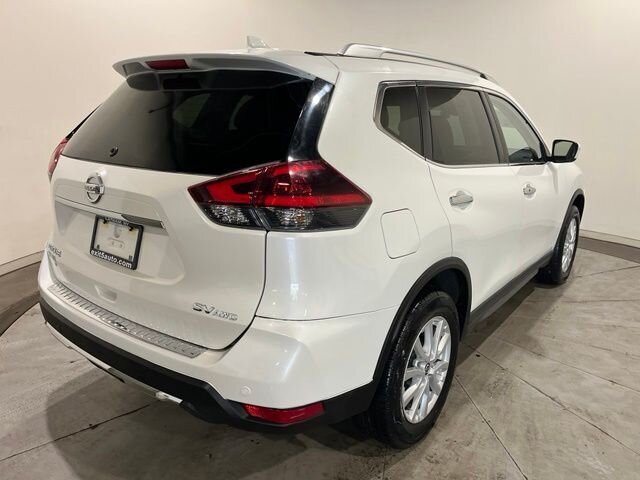 
 2019 Nissan Rogue SV full									