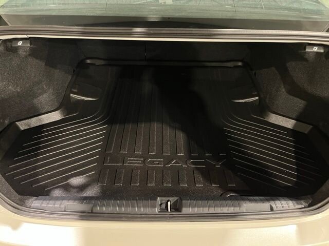 
 2021 Subaru Legacy Premium full									