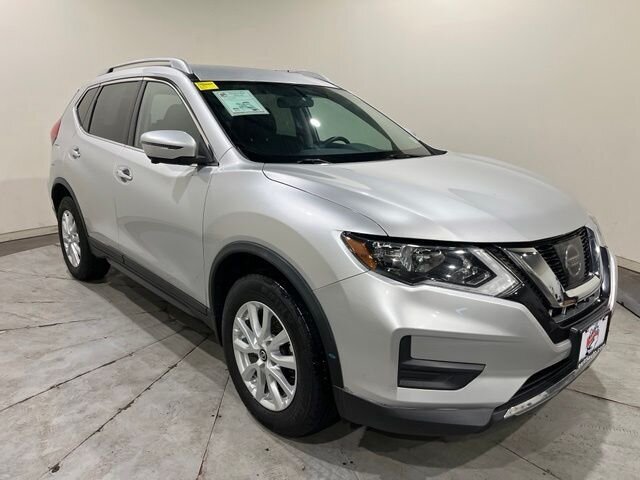 
 2017 Nissan Rogue SV full									