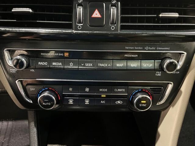
 2018 Kia Optima EX full									