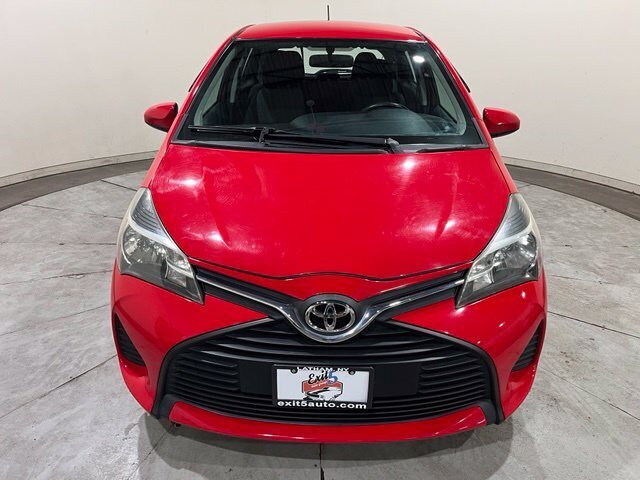 
 2015 Toyota Yaris L full									