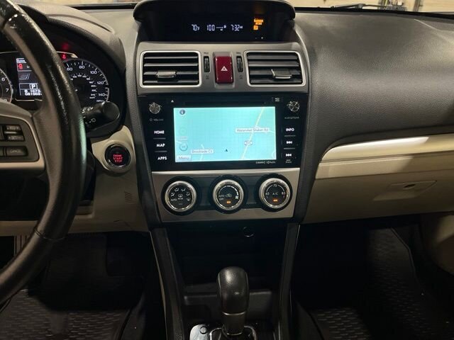 
 2015 Subaru XV Crosstrek 2.0i Limited full									
