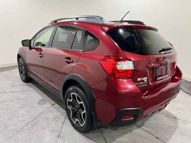 
 2015 Subaru XV Crosstrek 2.0i Limited full									