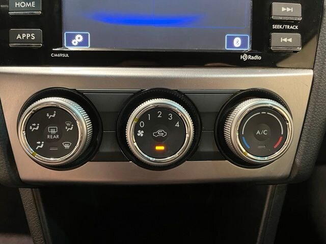 
 2016 Subaru Impreza 2.0i Premium full									