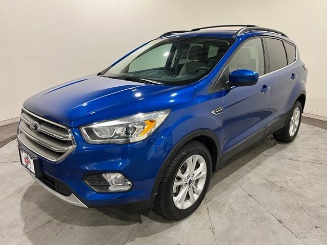 
 2017 Ford Escape SE full									