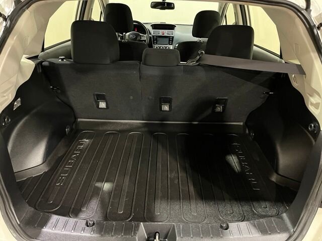 
 2016 Subaru Impreza 2.0i Premium full									