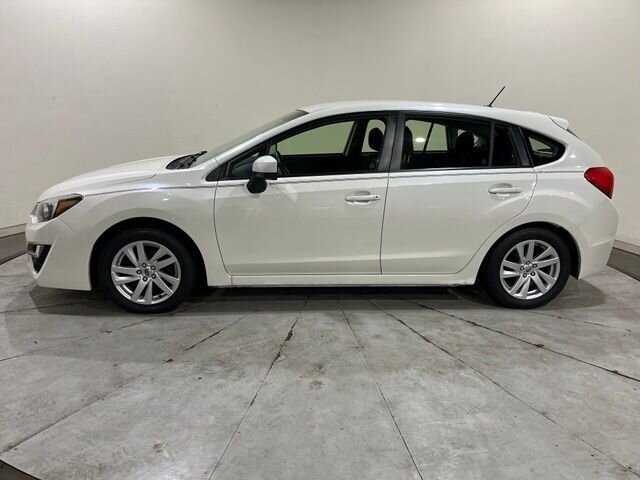 
 2016 Subaru Impreza 2.0i Premium full									