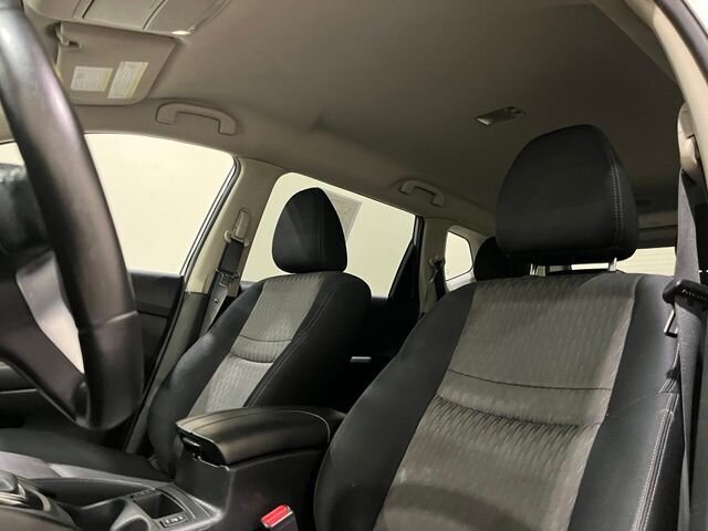 
 2017 Nissan Rogue SV full									