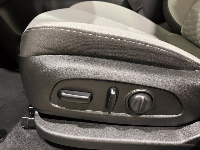 
 2019 Chevrolet Equinox LS full									