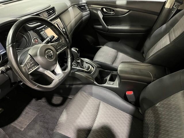 
 2017 Nissan Rogue SV full									