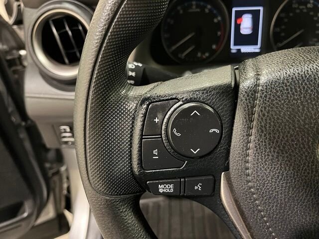 
 2017 Toyota RAV4 LE full									