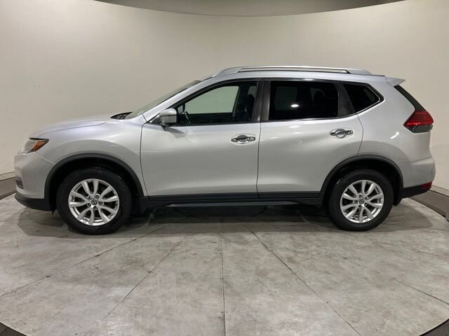 
 2017 Nissan Rogue SV full									