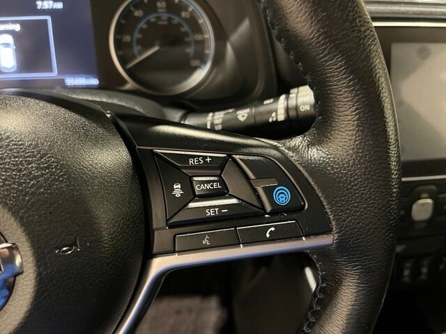 
 2022 Nissan LEAF SV Plus full									