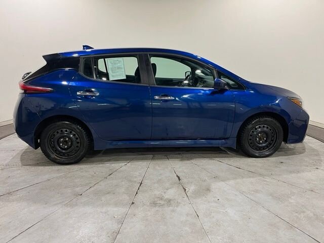 
 2022 Nissan LEAF SV Plus full									
