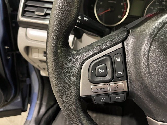 
 2017 Subaru Forester 2.5i full									