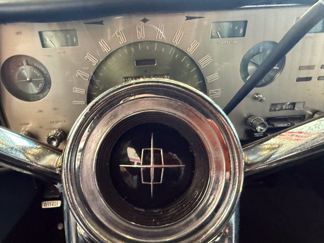 
 1958 Lincoln Continental full									