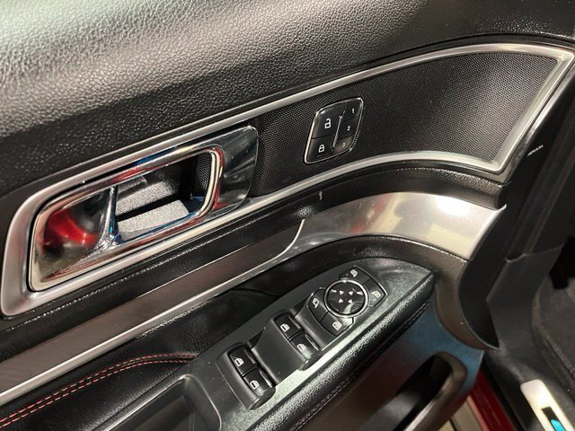 
 2017 Ford Explorer Sport full									