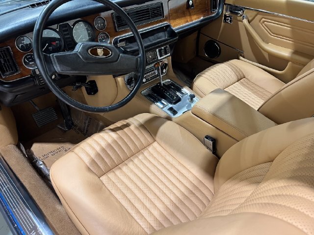 
 1976 Jaguar XJ6C XJ6C full									
