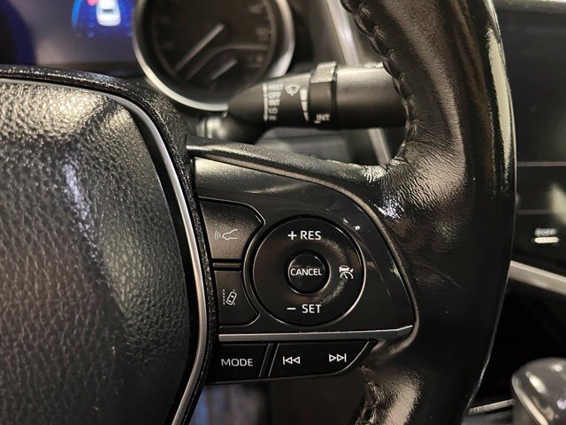 
 2020 Toyota Camry XLE full									