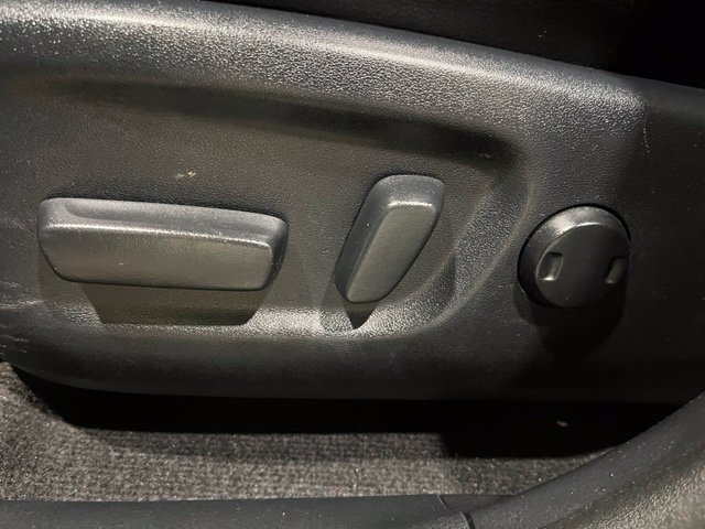 
 2016 Toyota RAV4 SE full									